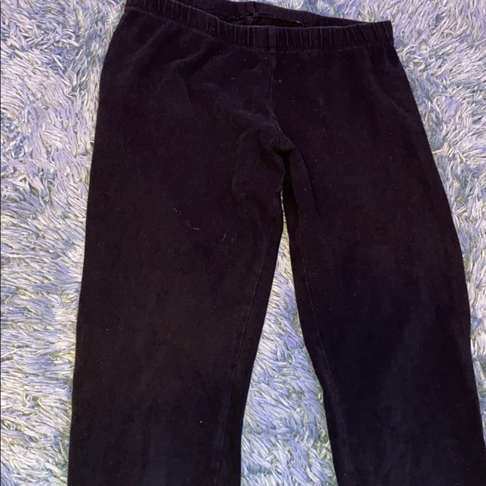 Black leggings